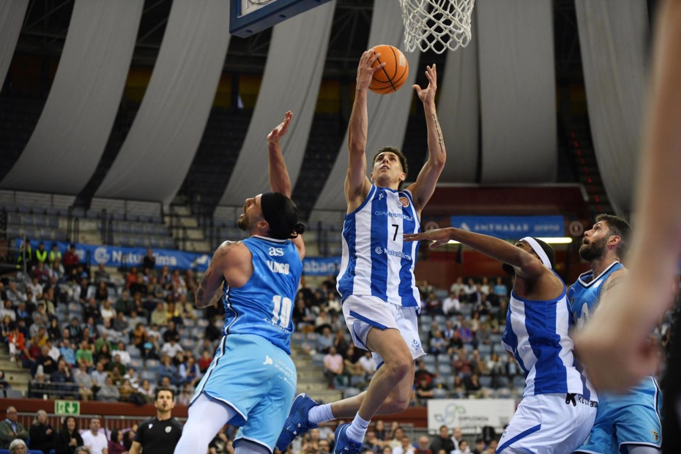 GBC 68 - Estudiantes 72
