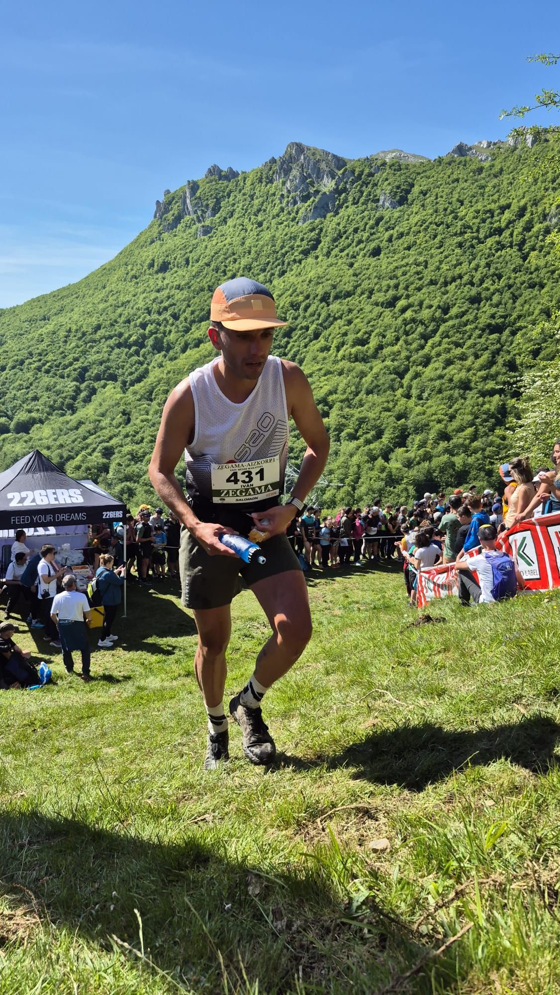 Los corredores, a su paso por Sancti Spiritu