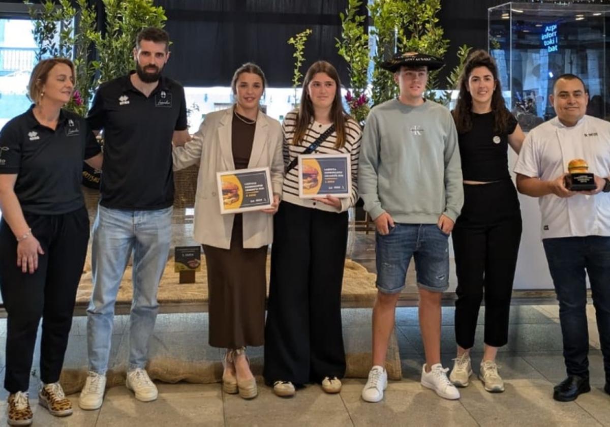 Odriozola harategikoa eta DA tabernakoa, Gipuzkoako eta Azpeitiko hanburgesa onenak
