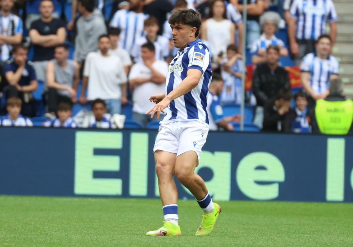 Jon Mikel Aramburu, en un partido en el Reale Arena.