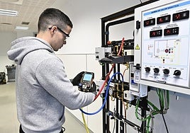 Varón de 16 años y que «se siente fuera del sistema», el alumno tipo de la FP Inicial