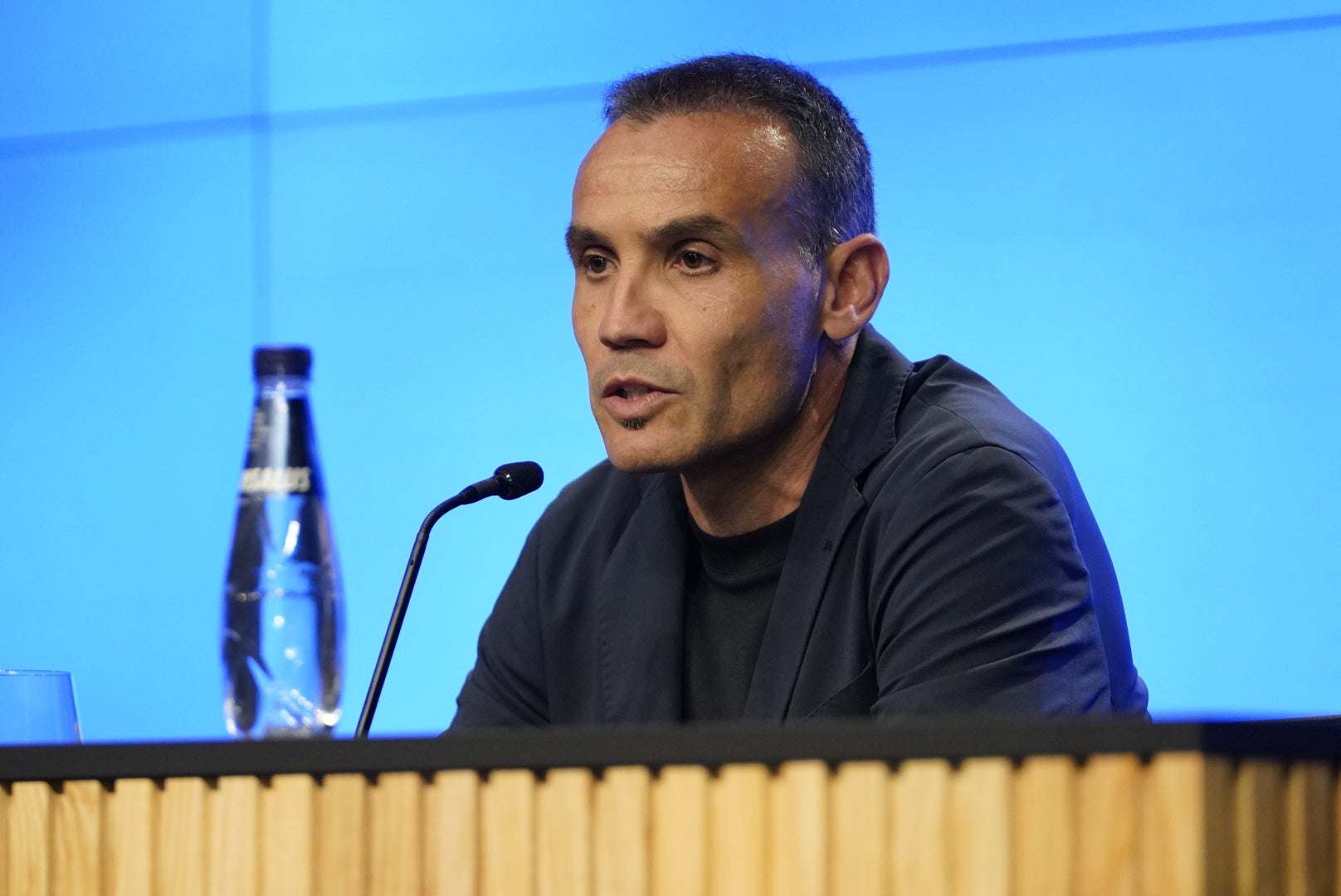 Sergio, «más preparado que Jagoba e Imanol»
