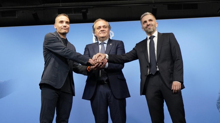 Bretos, Aperribay y Sergio, en su comparecencia de Anoeta