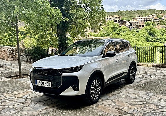 El Ebro s700 tiene un precio de partida de 39.990 euros sin incluir ninguna promoción ni Plan MOVES.