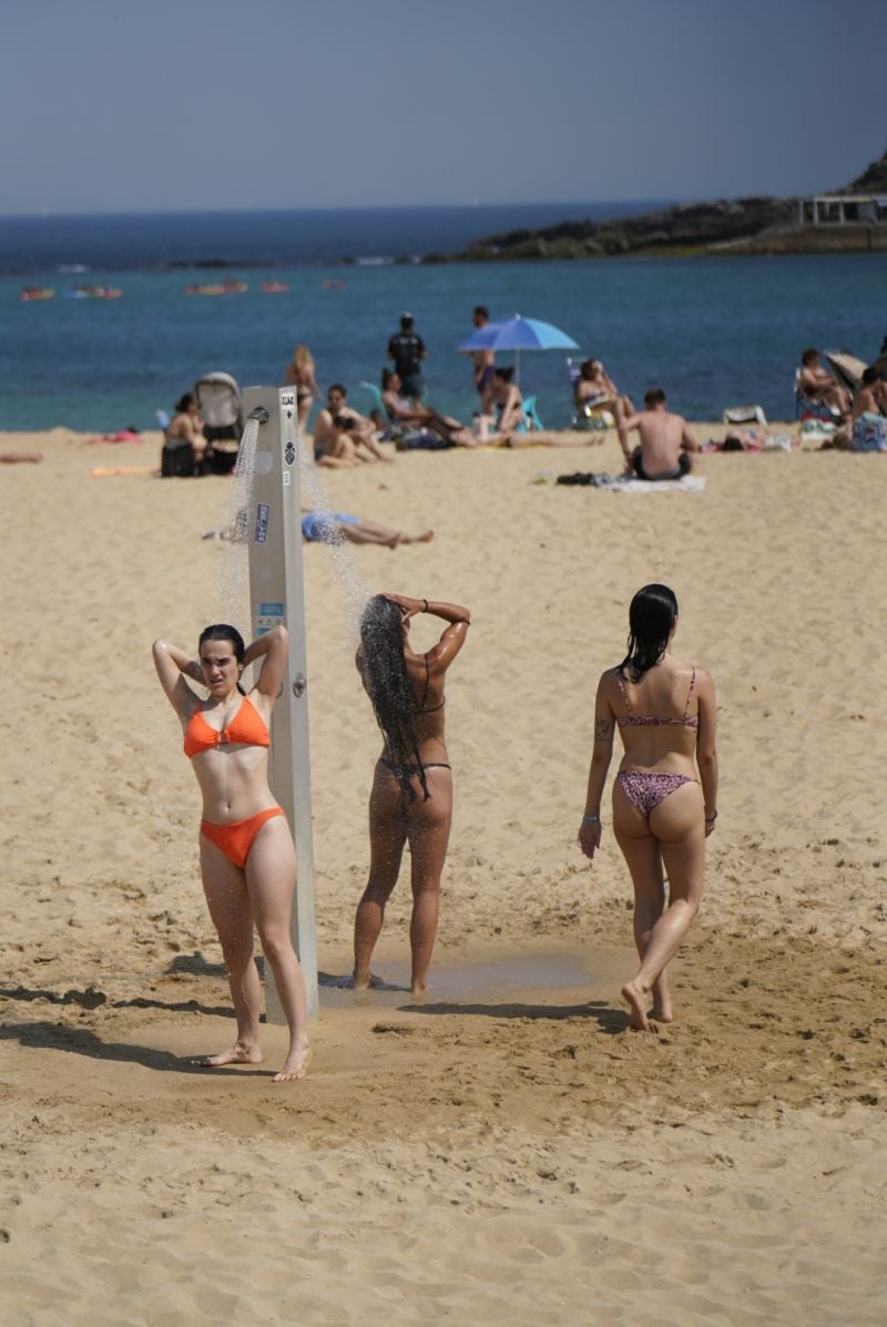 Los guipuzcoanos disfrutan del calor