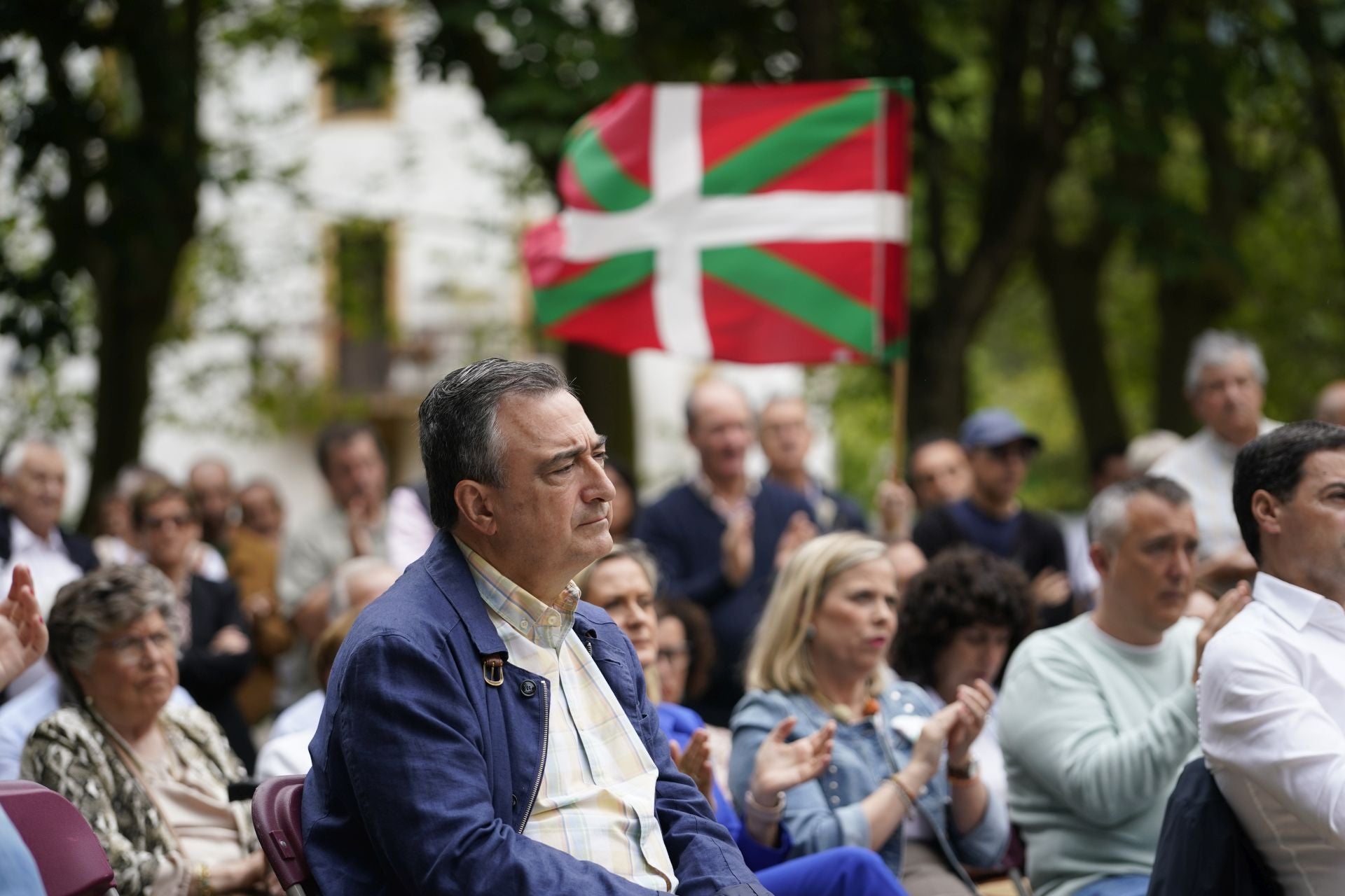 Las imágenes del homenaje a Ortuzar