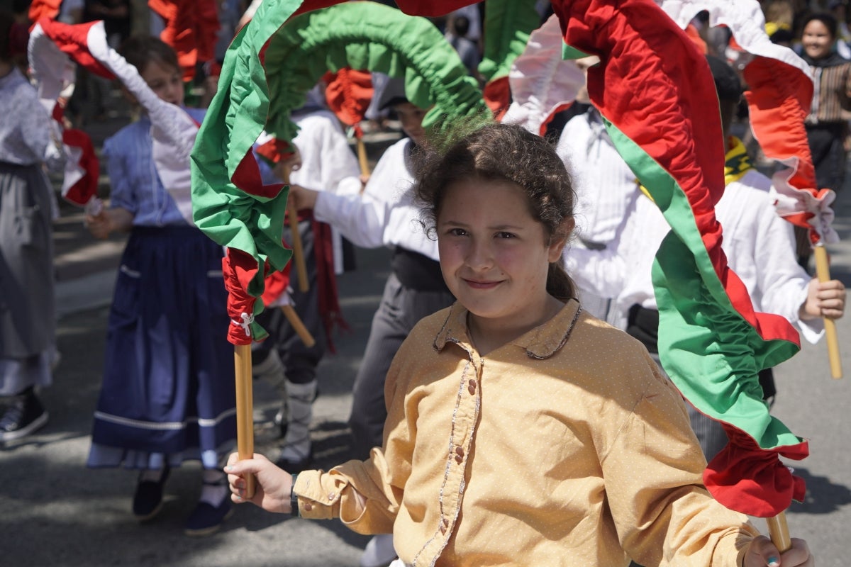 La tamborrada infantil anima las fiestas