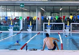 David Feijoo (DKirola), Nuria Delgado e Iñigo Calafell (Rural Kutxa) y el concejal Iñaki Gabarain.