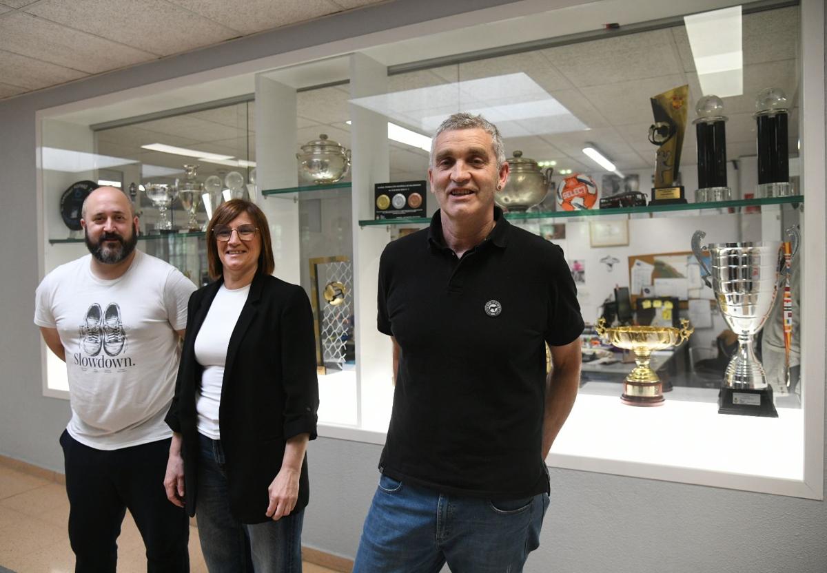 Imanol Álvarez seguirá un año más como entrenador del Bera Bera