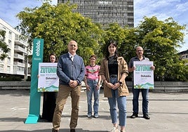 El grupo municipal de EH Bildu este jueves en Donostia.