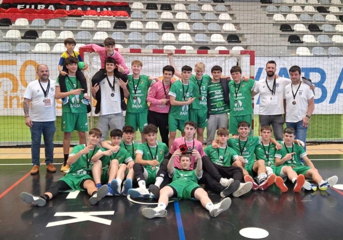 Los irundarras jugaron la fase sector del Campeonato de España en Lalín.