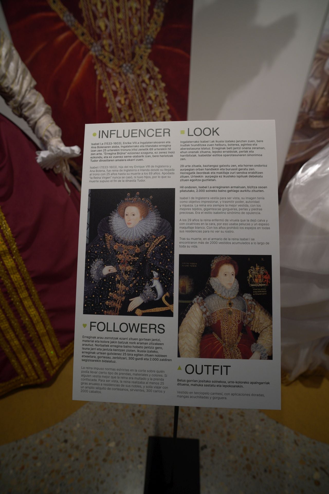 Las mejores imágenes de la exposición sobre &#039;influencers&#039; en Errenteria