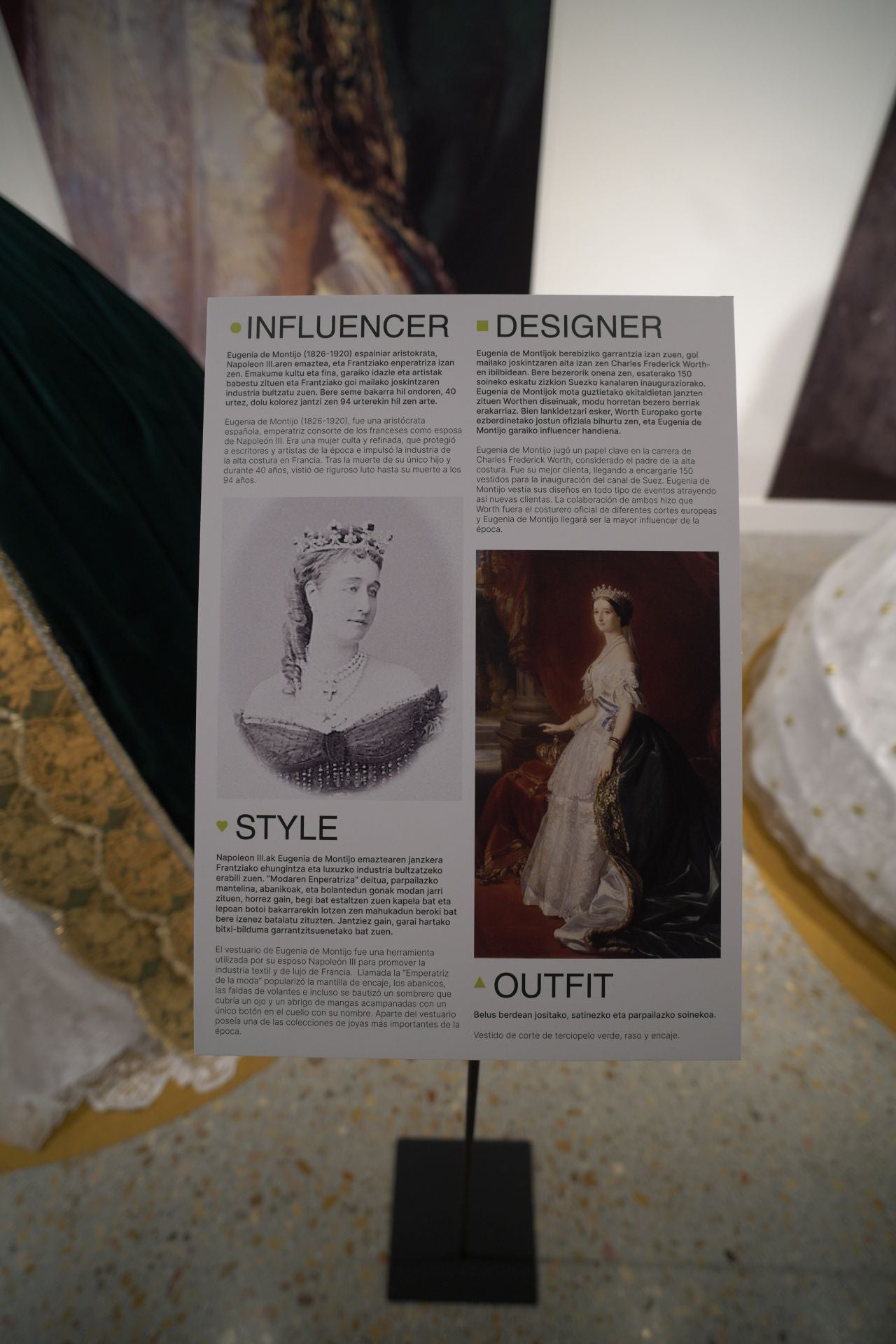 Las mejores imágenes de la exposición sobre &#039;influencers&#039; en Errenteria