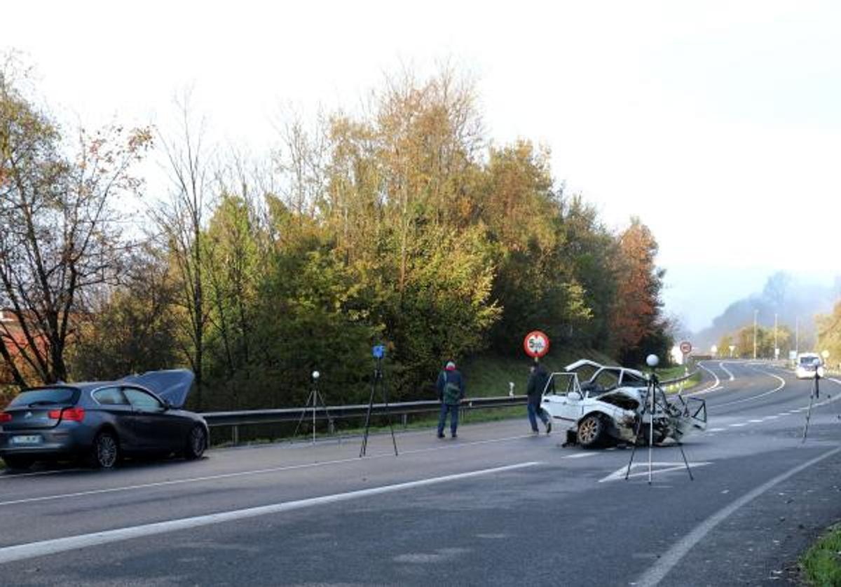 En diciembre de 2023 dos jóvenes guipuzcoanos perdieron la vida en un trágico accidente ocurrido en la GI-636 en Lezo, a escasos metros donde este sábado ha fallecido un motorista