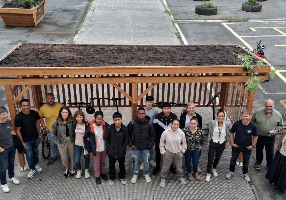 Los institutos Bidasoa y Plaiaundi se alían en clave de sostenibilidad