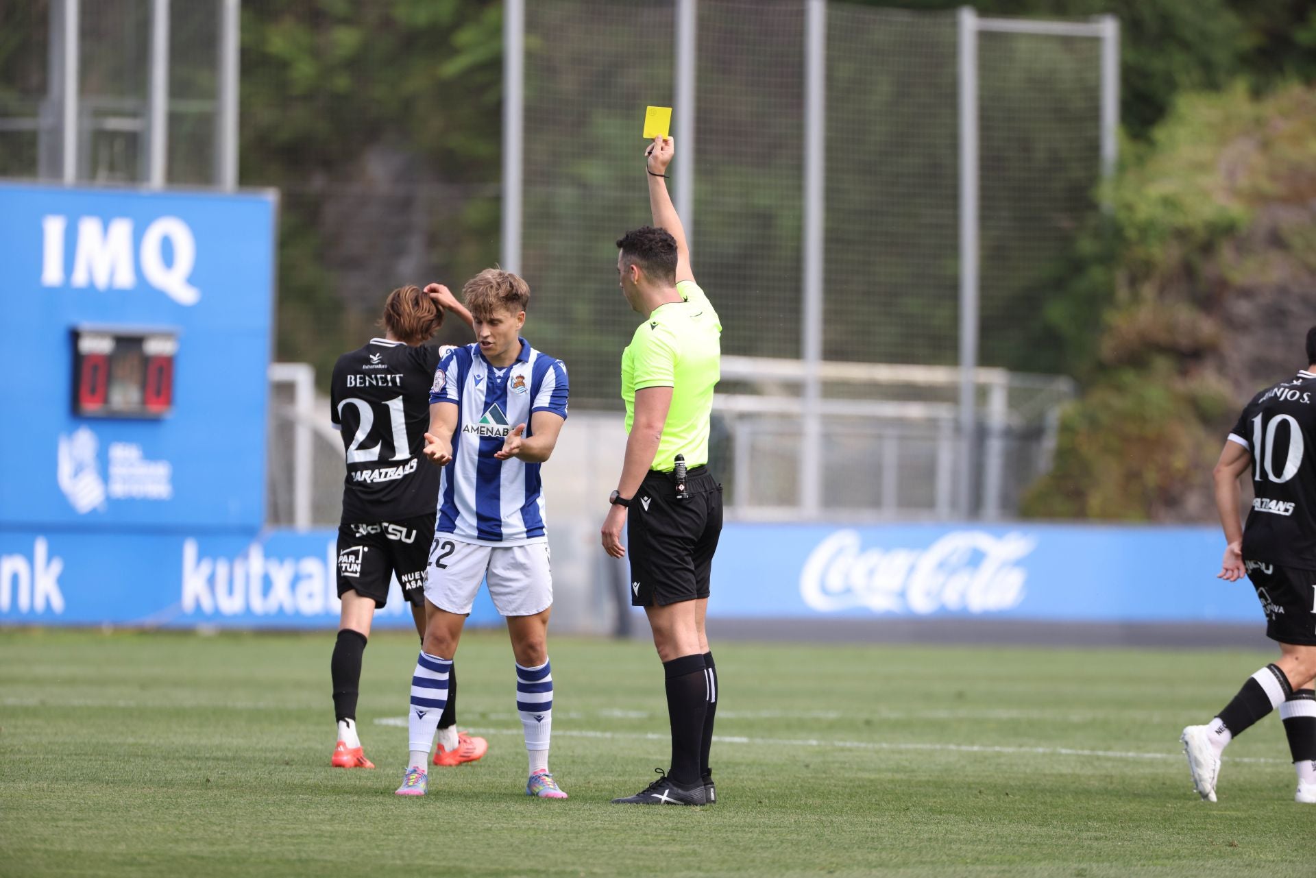 Imanol, entre el millar y medio de espectadores en Zubieta para ver al Sanse