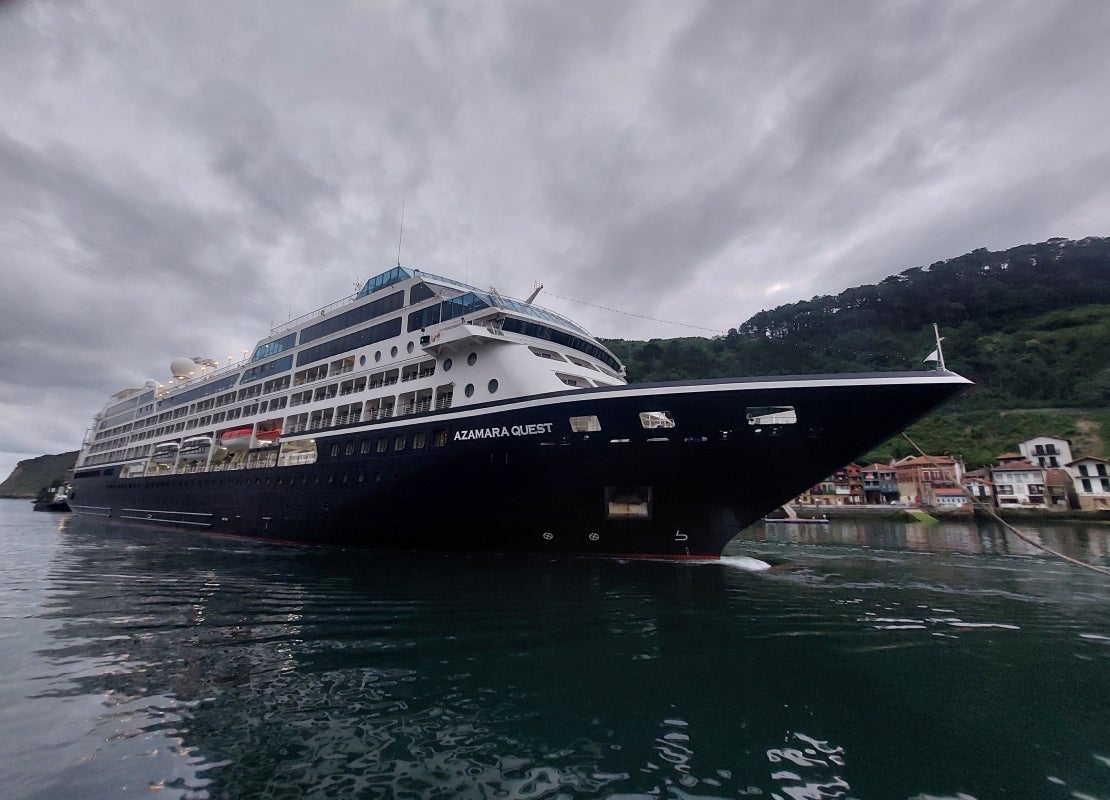 El crucero &#039;Azamara Quest&#039; llega a Pasaia