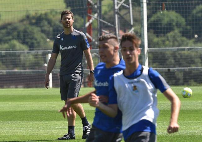 Xabi Alonso, en su primer entrenamiento con el Sanse en 2019
