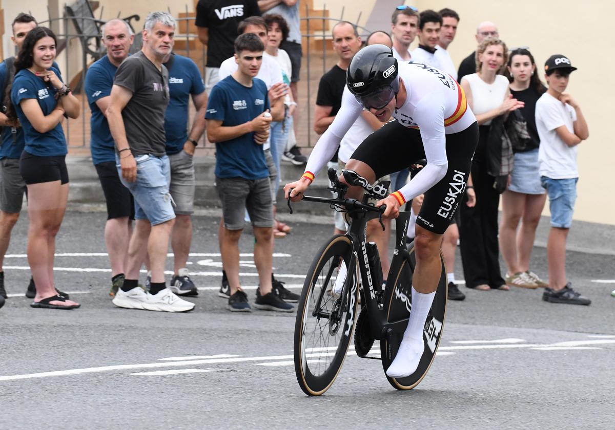 Victoria, triplete y espaldarazo para Aitor Agirre en el Gervais