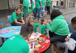 Marea berdea Aretxabaletako kaleetan