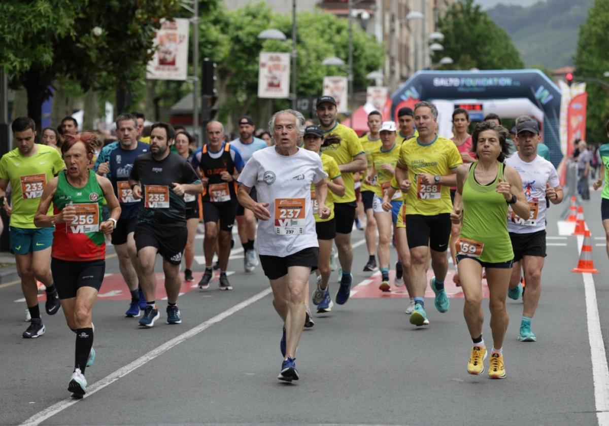 La carrera popular de cinco kilómetros fue la más numerosa del día, con más de 200 inscritos.