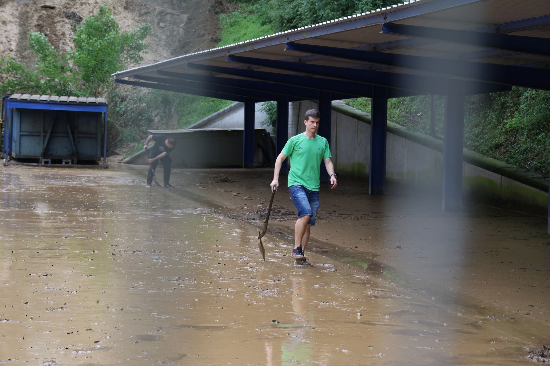 Las imágenes de los desperfectos que deja la tromba de agua en Tolosaldea y Goierri