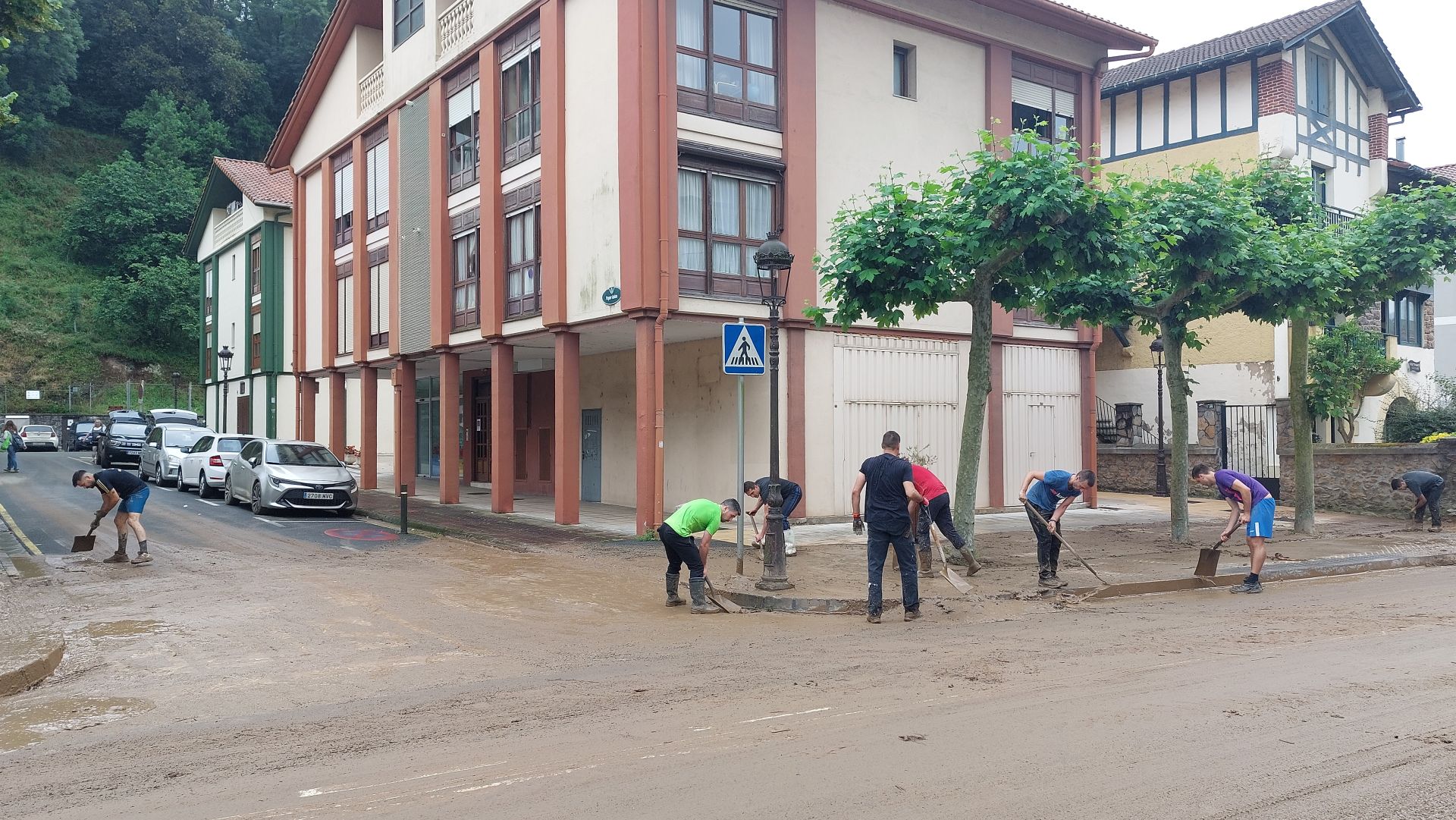 Las imágenes de los desperfectos que deja la tromba de agua en Tolosaldea y Goierri