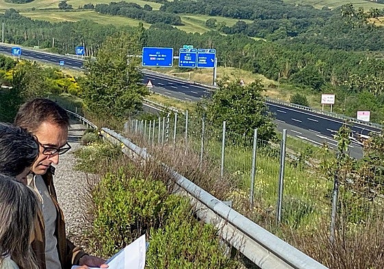 El enlace entre la A-1 y la AP-1 en Armiñón cuenta ya con dos carriles en dirección Burgos.