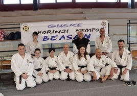 Representantes del club local en su salida a Gien.