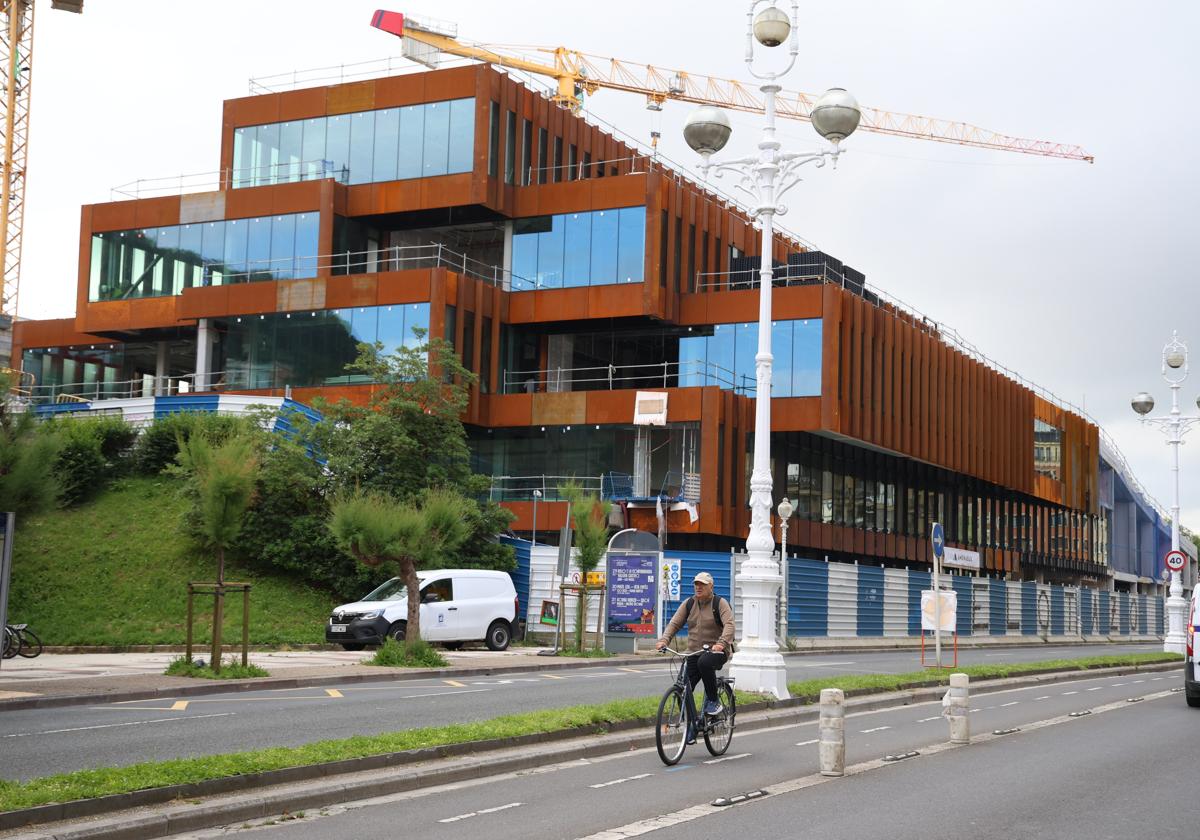 El edificio GOe del Basque Culinary Center afronta ya la fase final de la obra.