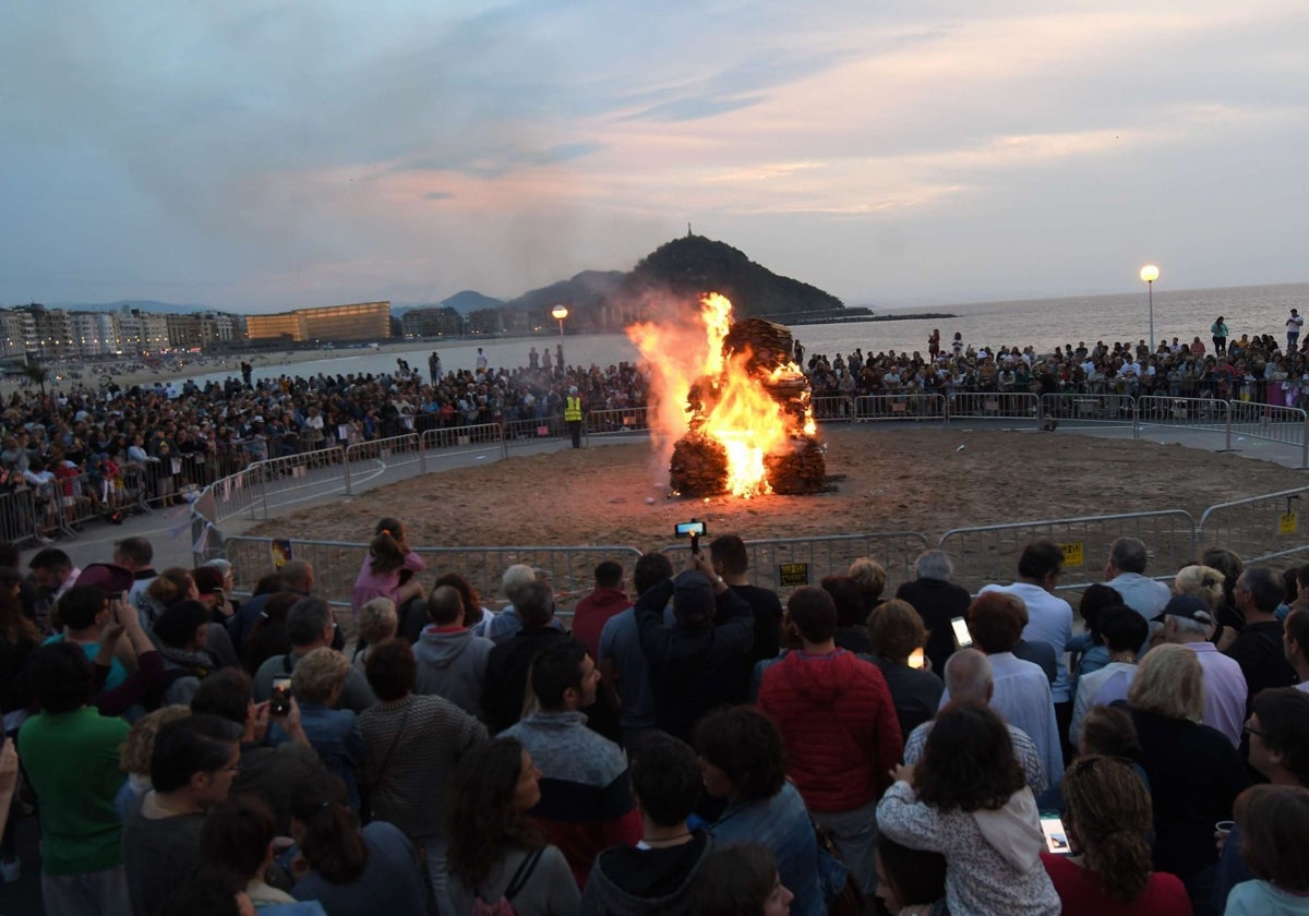 En la explanada de Sagüés se dará fuego a una de las grandes hogueras de la ciudad.