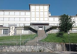 Primero fue colegio de Santa Teresa, después REM y desde 1996 es el insituto Olazabal.