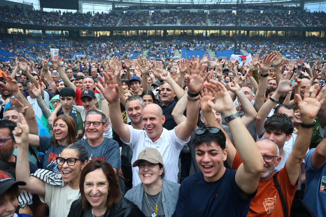 Anoeta se rinde al show de Bruce Springsteen