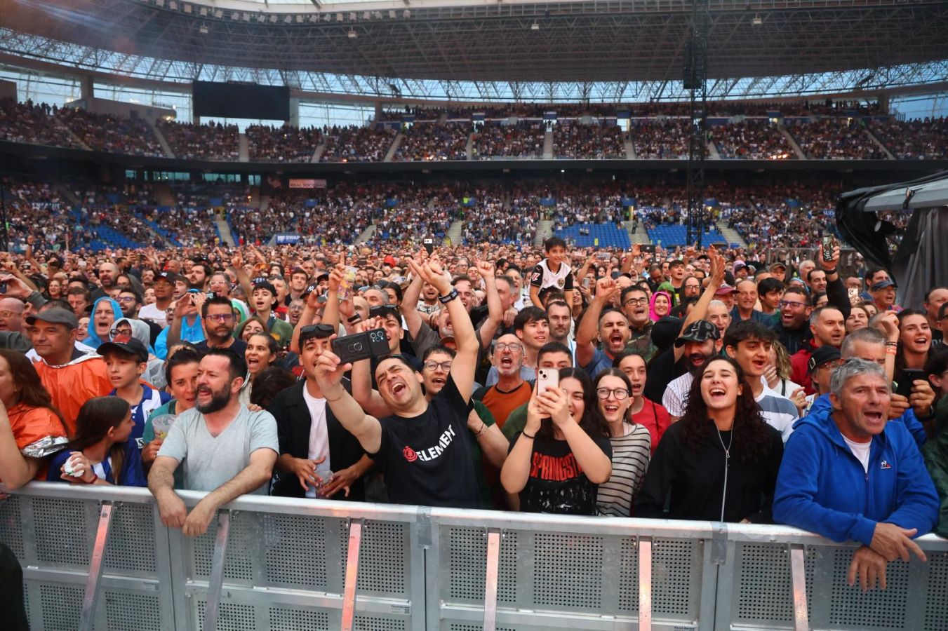 Anoeta se rinde al show de Bruce Springsteen