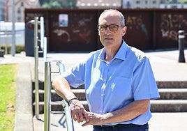 Diego Leonet, uno de los responsables del Colegio Oficial de Criminología de Euskadi, en Pasaia