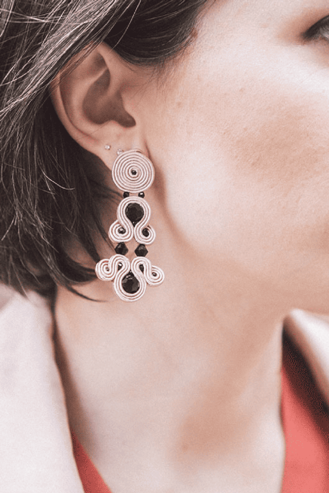Pendientes Versalles