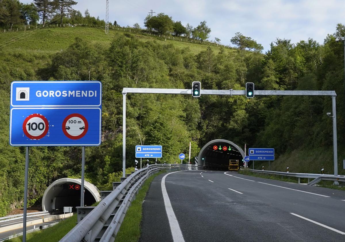 Túneles de Gorosmendi, ya renovados en ambos sentidos.