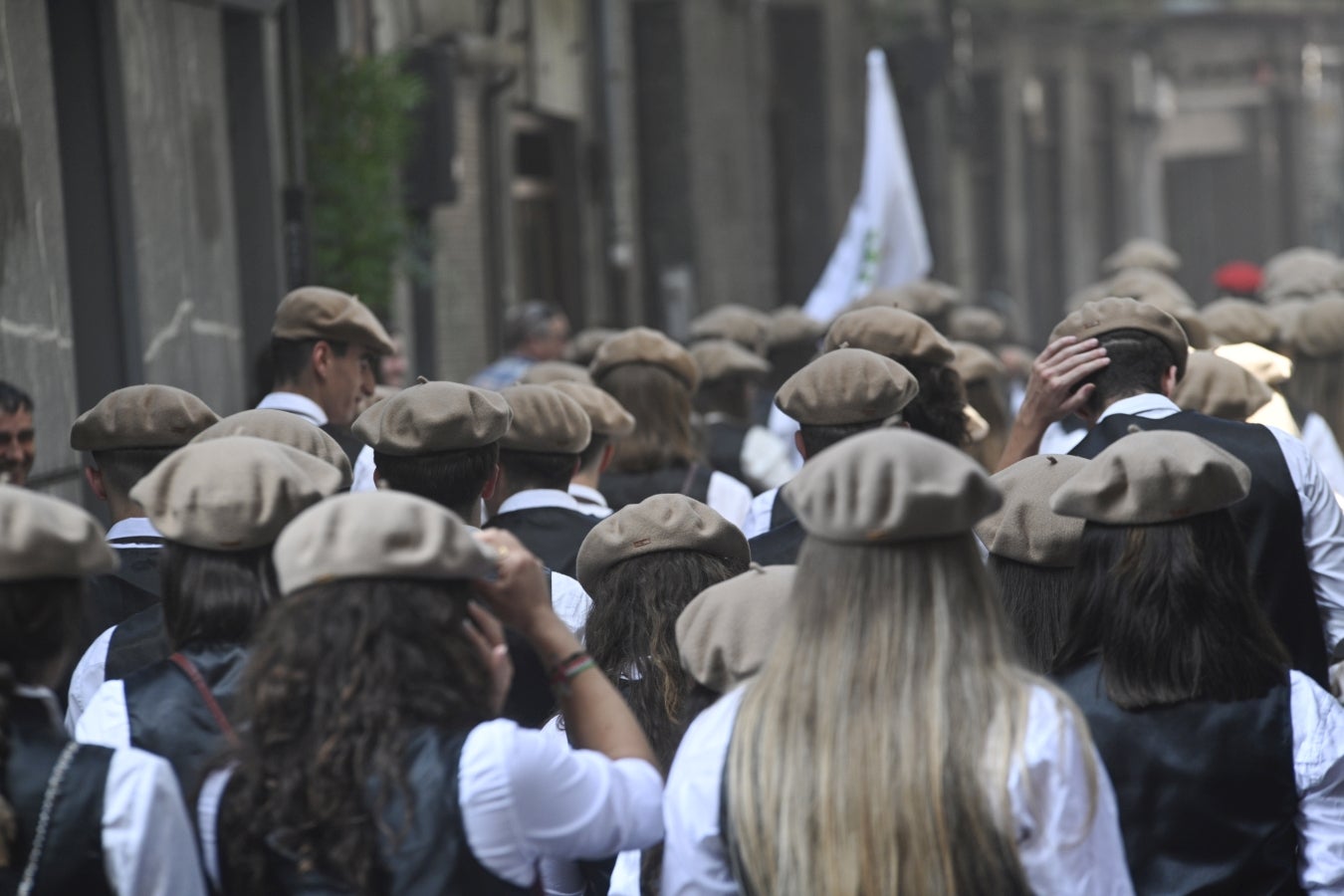 Tolosa, firme en su día grande y en un sofocante calor