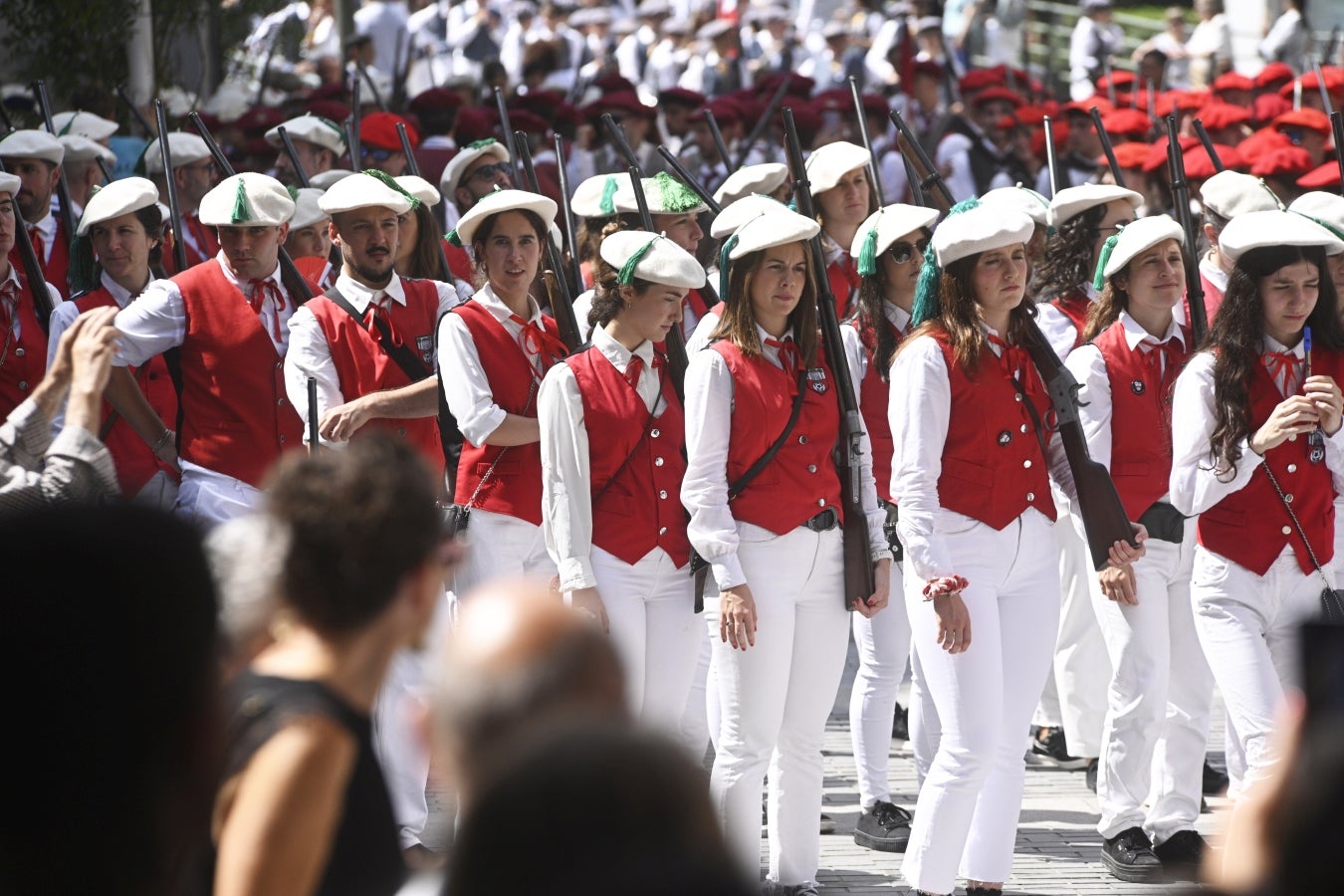 Tolosa, firme en su día grande y en un sofocante calor