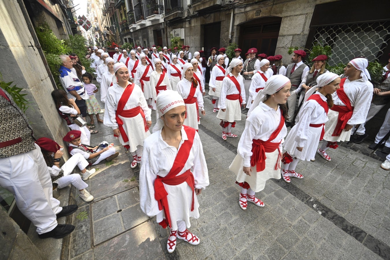 Tolosa, firme en su día grande y en un sofocante calor