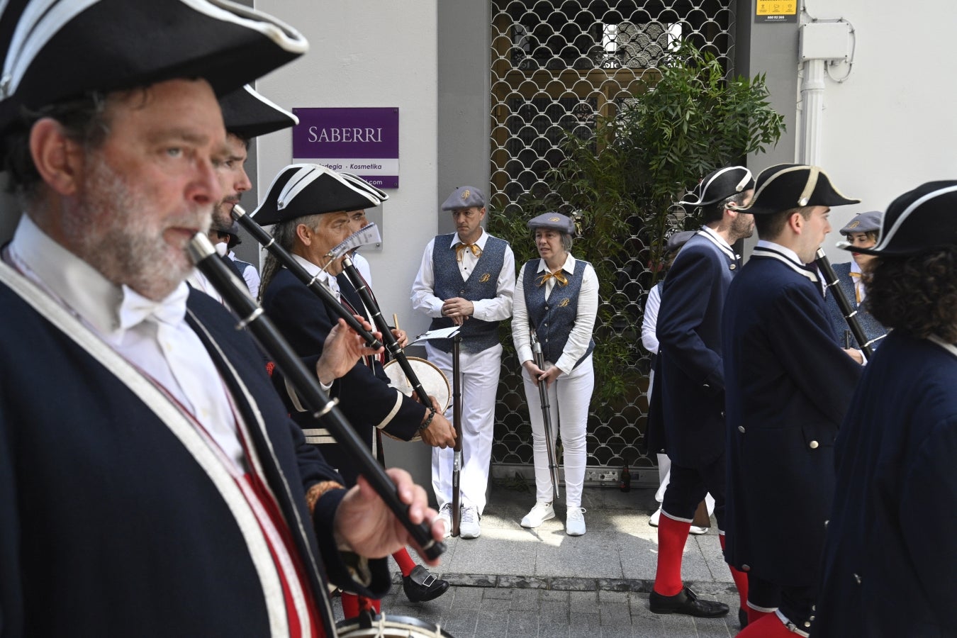 Tolosa, firme en su día grande y en un sofocante calor
