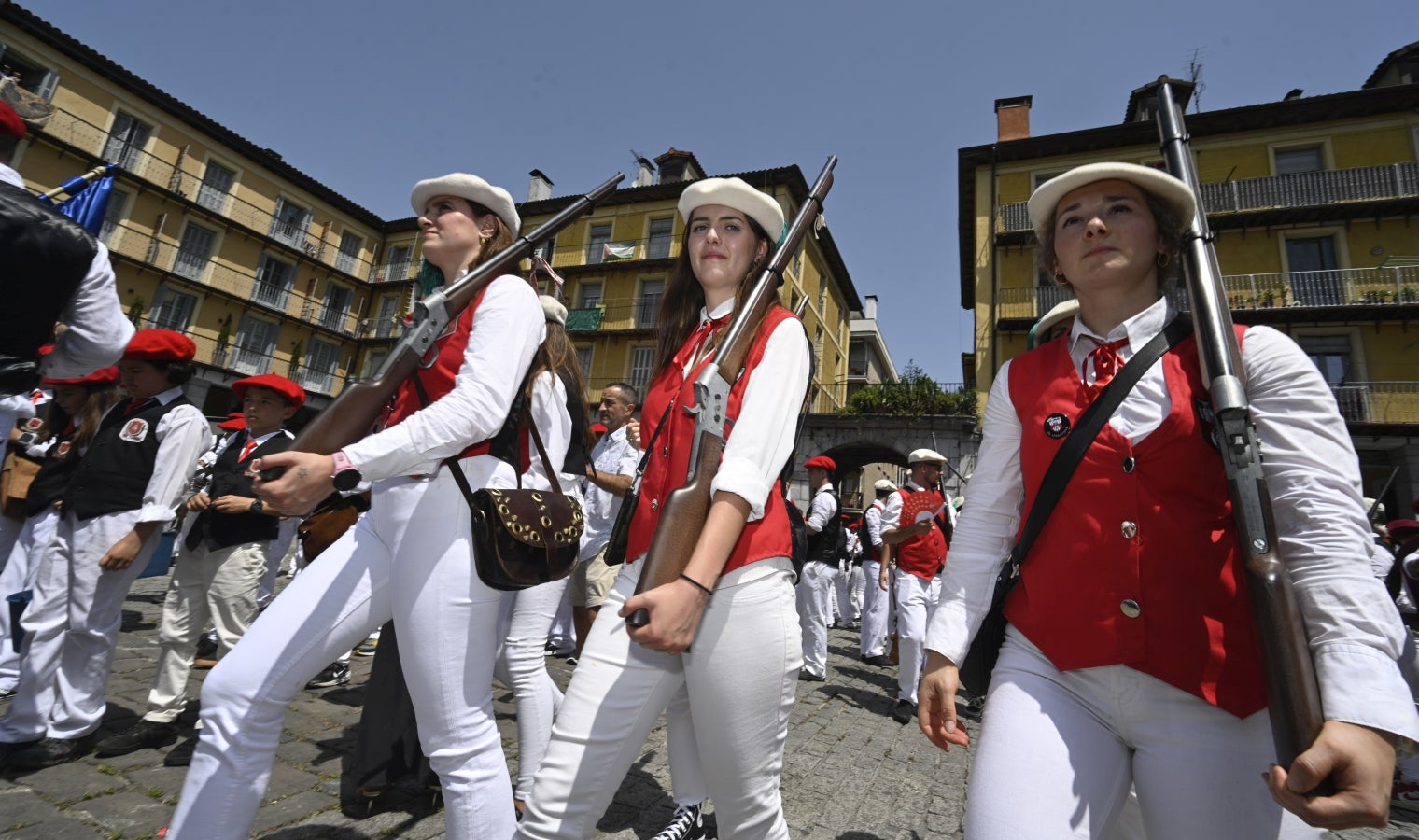 Tolosa, firme en su día grande y en un sofocante calor