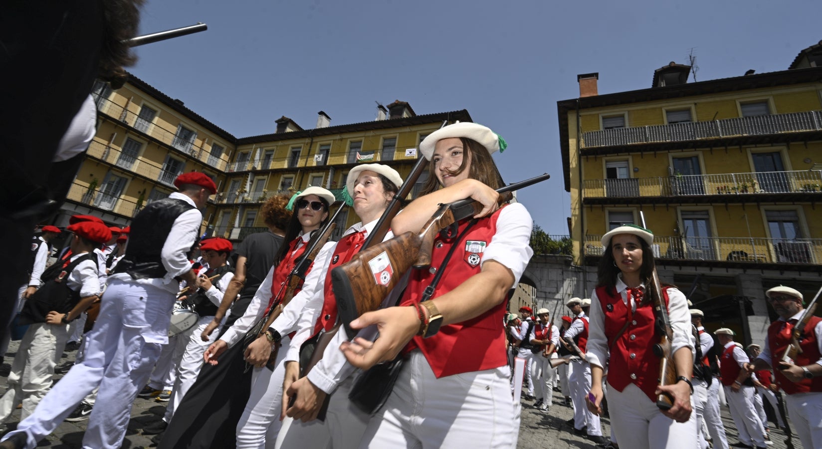 Tolosa, firme en su día grande y en un sofocante calor
