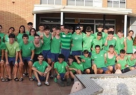 Hondarribia Arraun Elkartea desplazó a medio centenar de remeros al Campeonato de España de Sevilla y logró seis medallas.