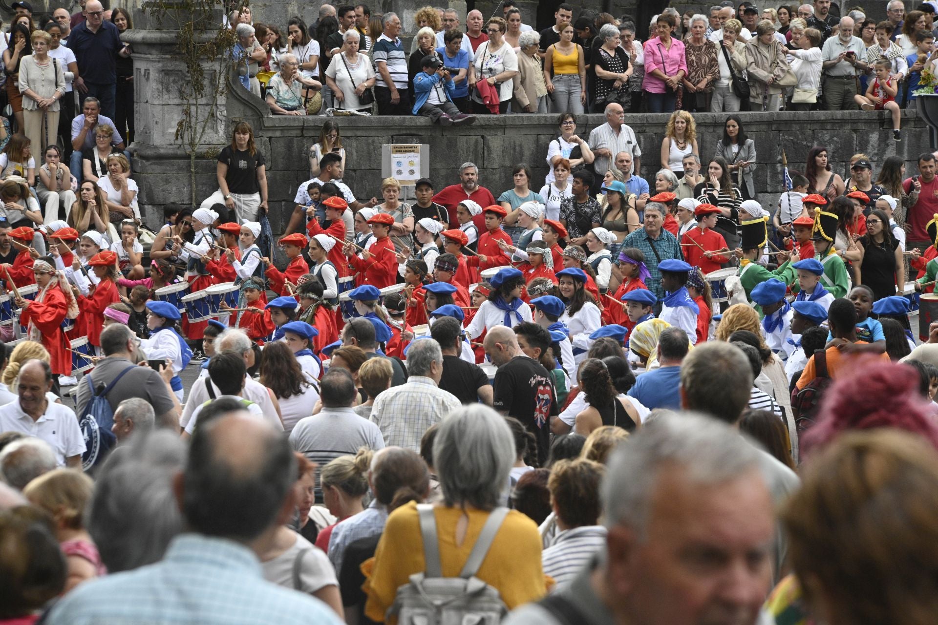 Datorren urtera arte, agur San Joan!