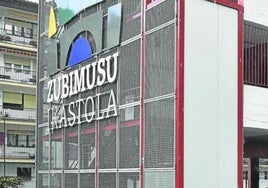 El Ararteko pide revisar las ayudas concedidas a la ikastola Zubimusu de Amasa-Villabona