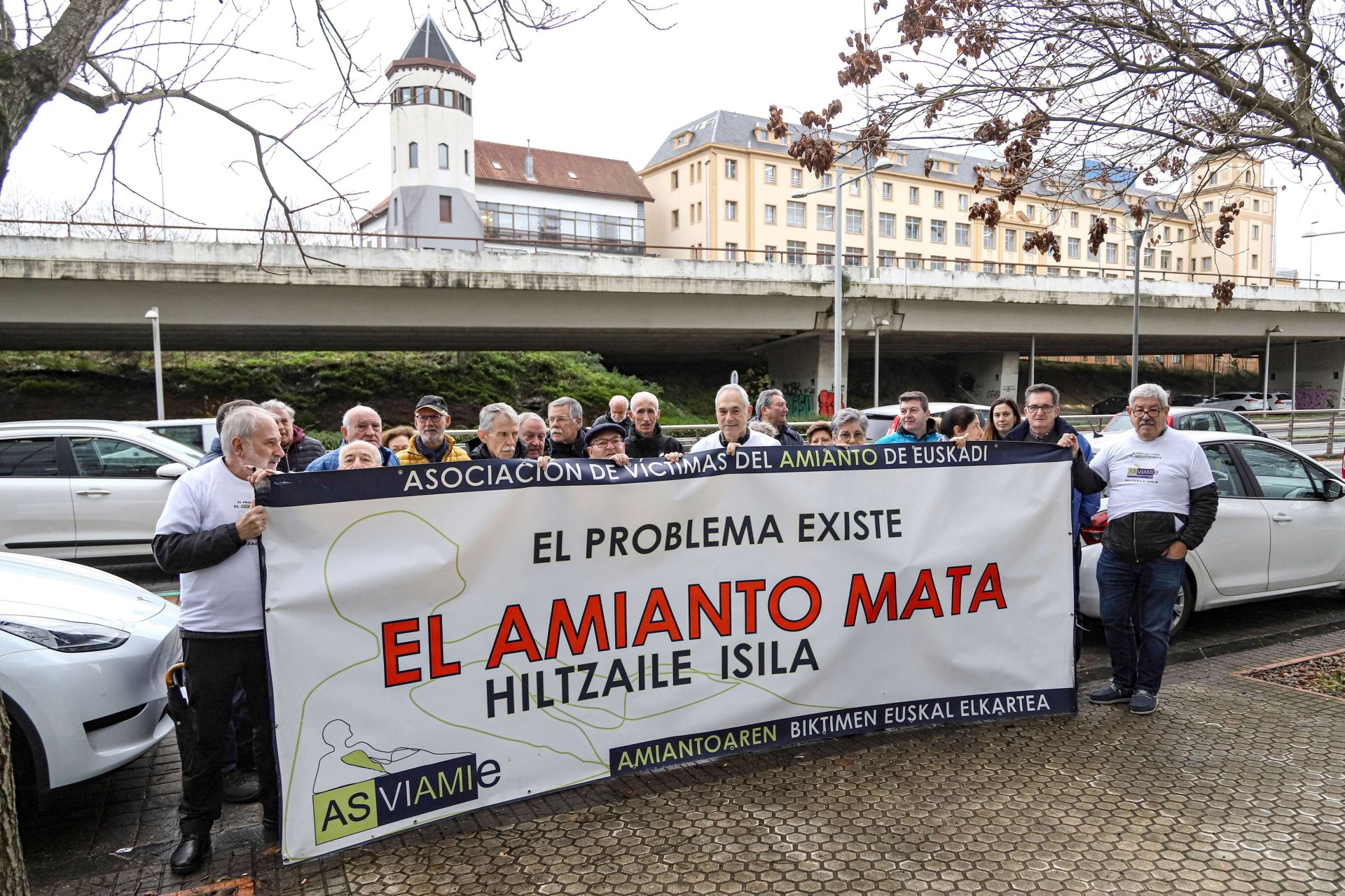 Protesta para reclamar ayudas a los afectados por el amianto.