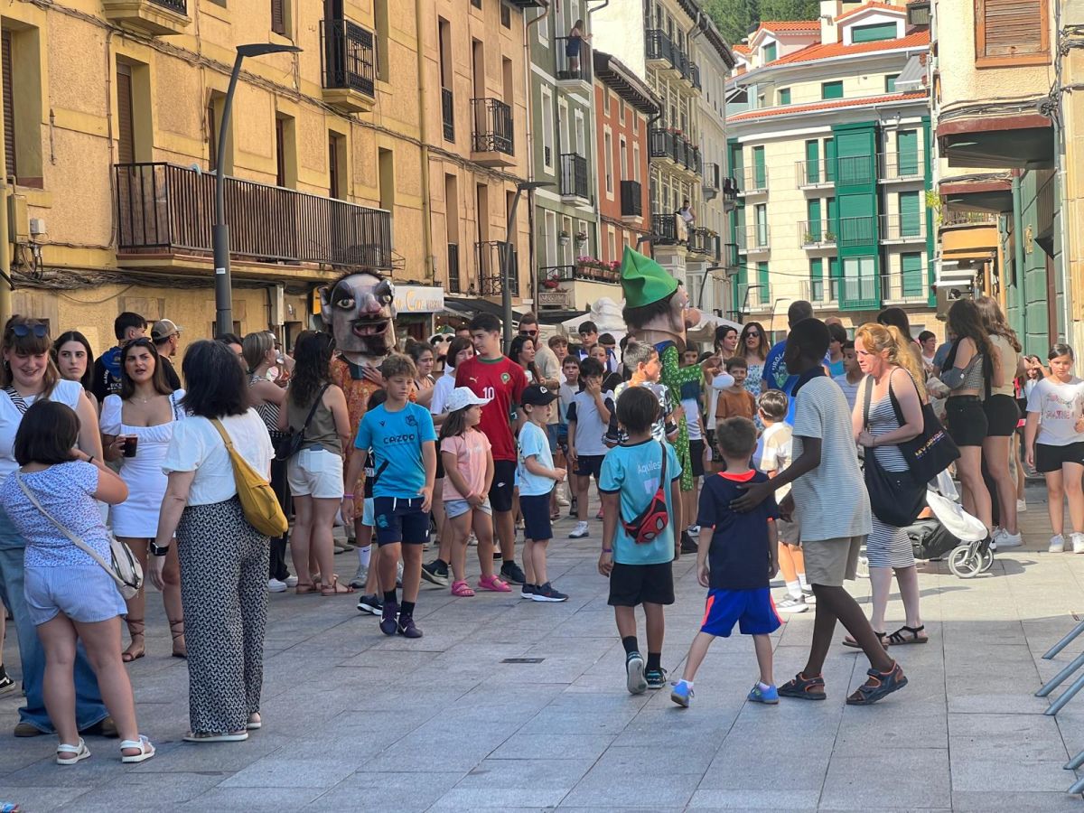 Gran ambiente en las fiestas de Zumarraga