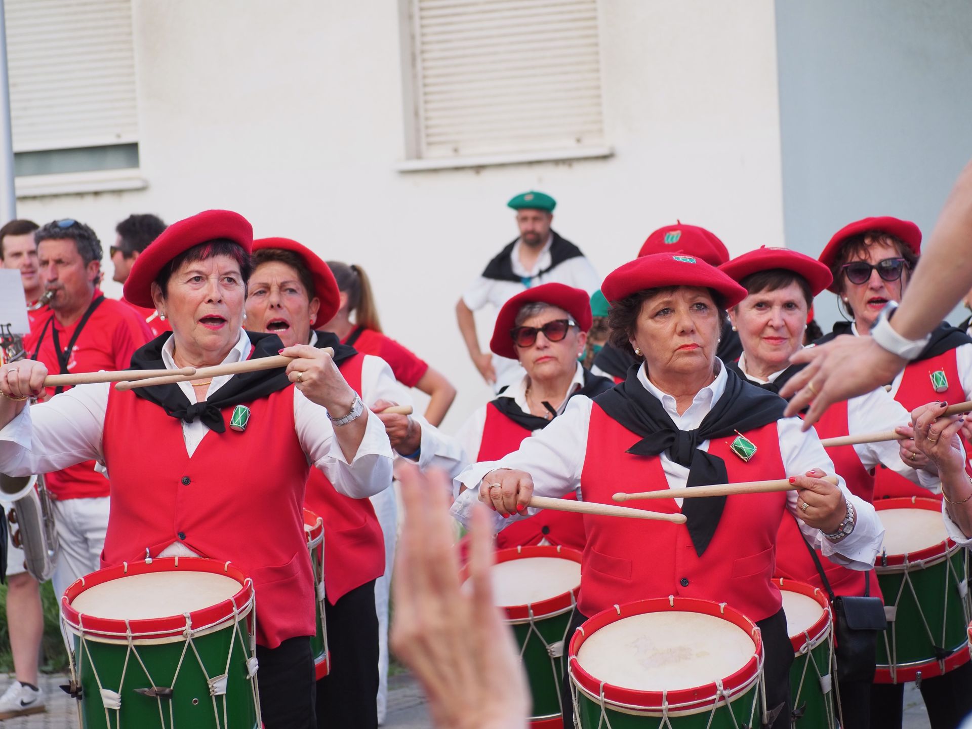 Zumaia disfruta de sus fiestas patronales en honor a San Pedro