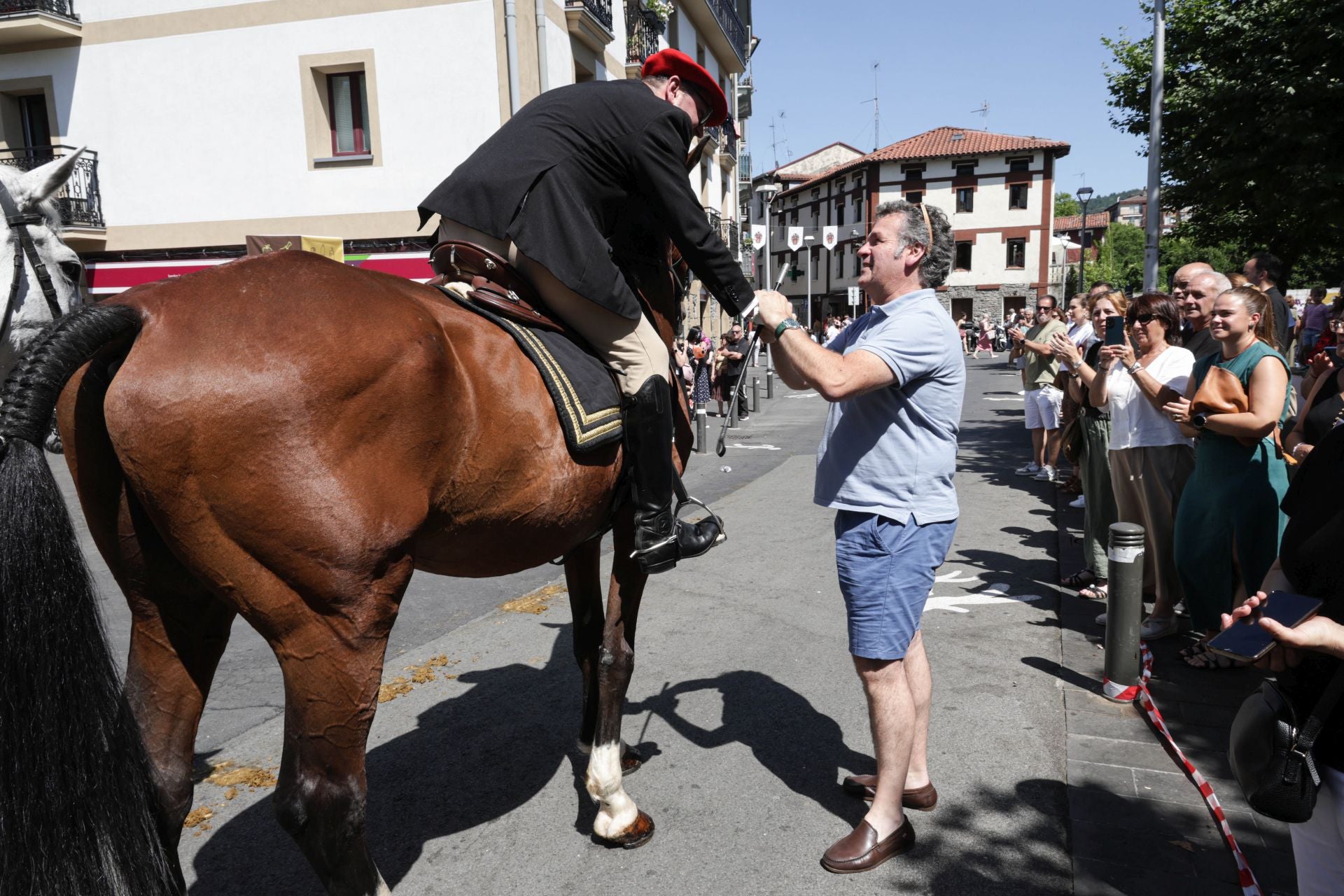 Irun vive una intensa víspera del gran día del año